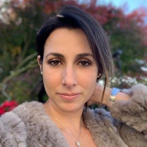 Meet your Posher, Lisa